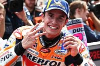 M&aacute;rquez responde a los ataques por seguir la rueda de Bagnaia