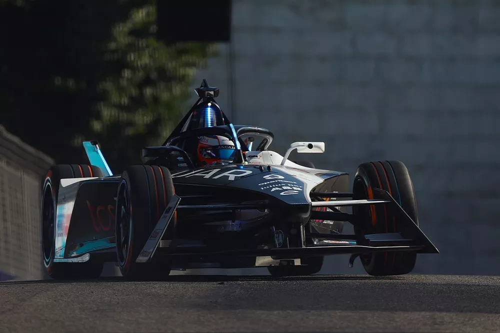 Mitch Evans, Jaguar Racing, Jaguar I-TYPE 6