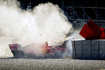 Los daños en el coche de Vettel complicaron saber la causa del accidente
