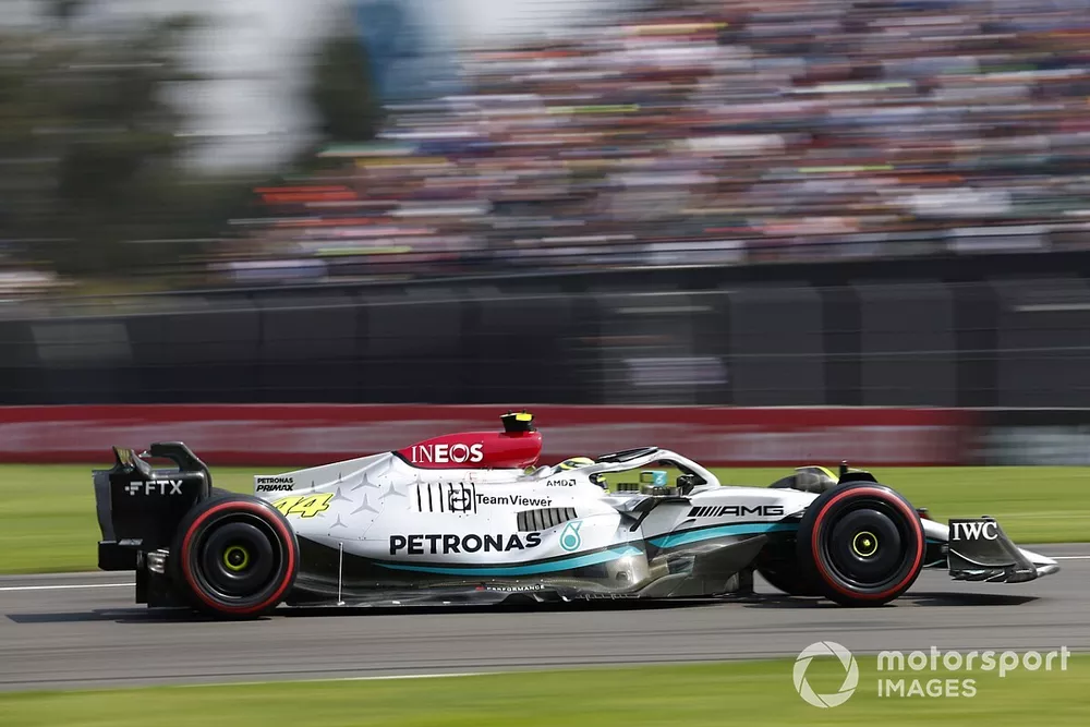 Lewis Hamilton, Mercedes W13