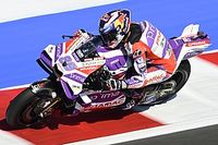 Martin z pole position i rekordem