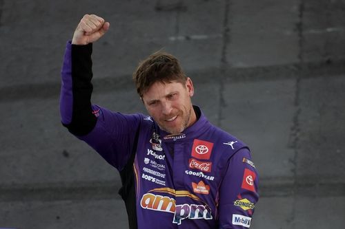 Denny Hamlin ten&iacute;a muchas razones para emocionarse tras la victoria en Las Vegas