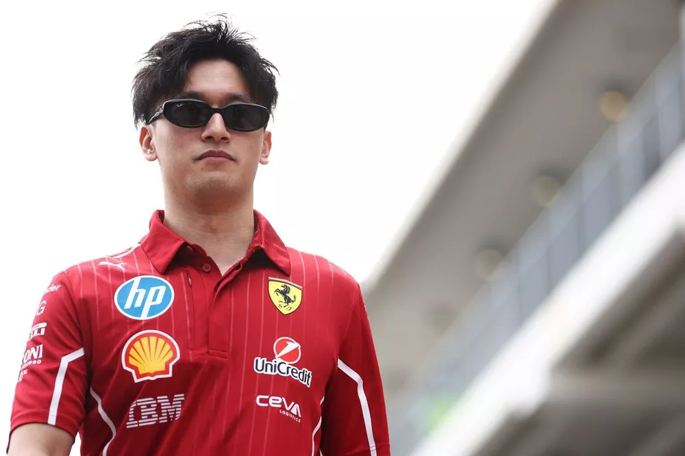 Zhou Guanyu, Ferrari