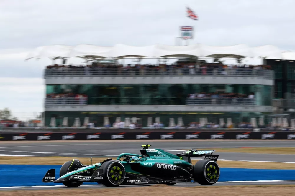 Fernando Alonso, Aston Martin Racing