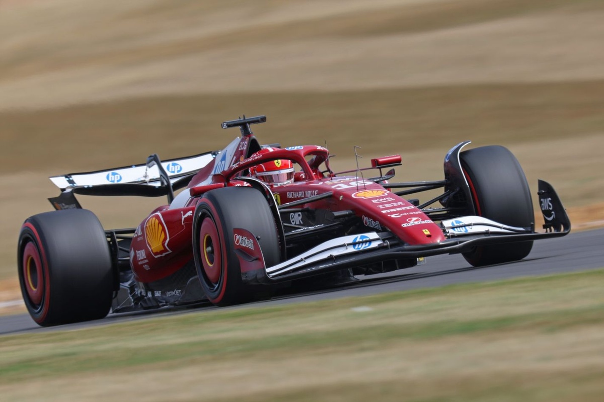 F1 | Silverstone, Libere 3: Leclerc davanti, ma ci sono 4 piloti in un decimo!