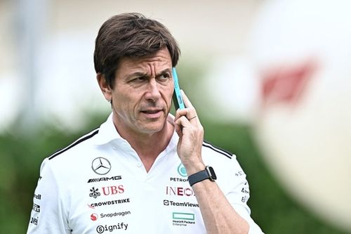 Wolff: “Mercedes’in neden bu kadar hızlı olduğunu biz de bilmiyoruz”