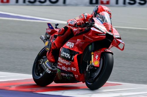 MotoGP: Márquez supera Bezzechi e vence GP da Áustria