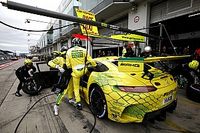 Mercedes na czele w Q1