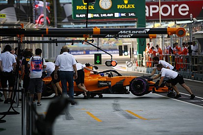 Алонсо: Для 2021 року Ф1 копіює машини IndyCar