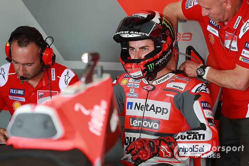 Lorenzo withdraws from Motegi MotoGP round