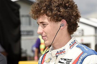Leist admite temporada “difícil e carro “seguro” da Indy