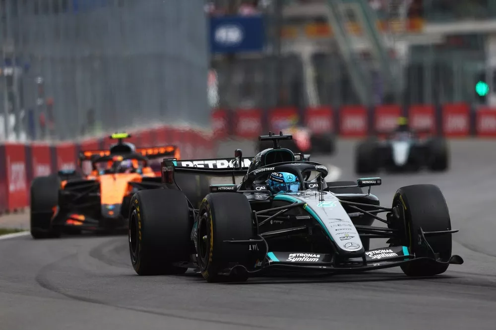 Lando Norris, McLaren, George Russell, Mercedes