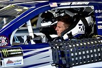 McMurray se pone al frente en la primera pr&aacute;ctica en Kentucky 