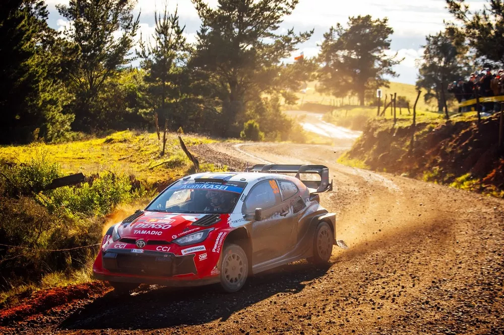 Oliver Solberg, Elliott Edmondson, Toyota Gazoo Racing WRT Toyota GR Yaris Rally1
