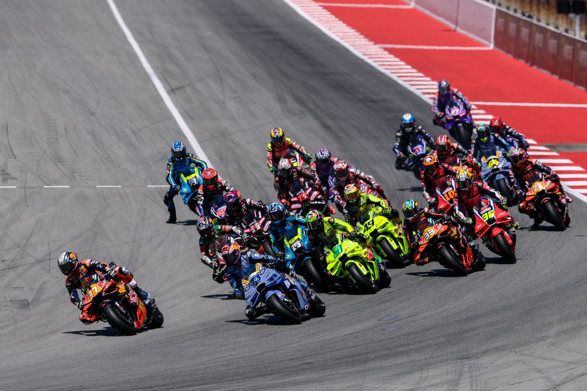 MotoGPde 2027den İtibaren Her Pilotın Motosikleti Belirlenebilecek