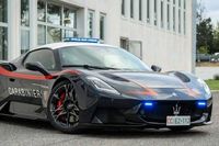 El Maserati MCPURA se transforma en un coche patrulla alucinante
