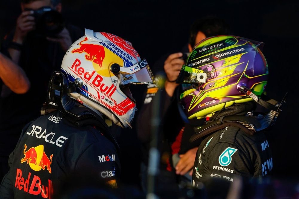 Max Verstappen, Red Bull Racing, 1st position, Sergio Perez, Red Bull Racing, 2nd position, in Parc Ferme