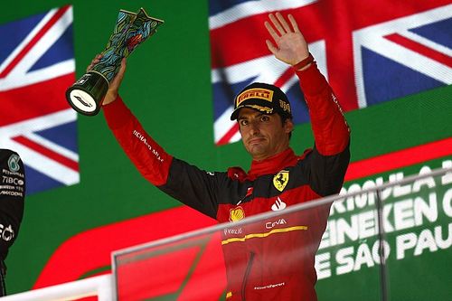 Sainz explica por qu&eacute; no ayud&oacute; a Leclerc en Brasil