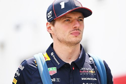 Max Verstappen tijdens bijzondere persconferentie: "Is dit een grap?"