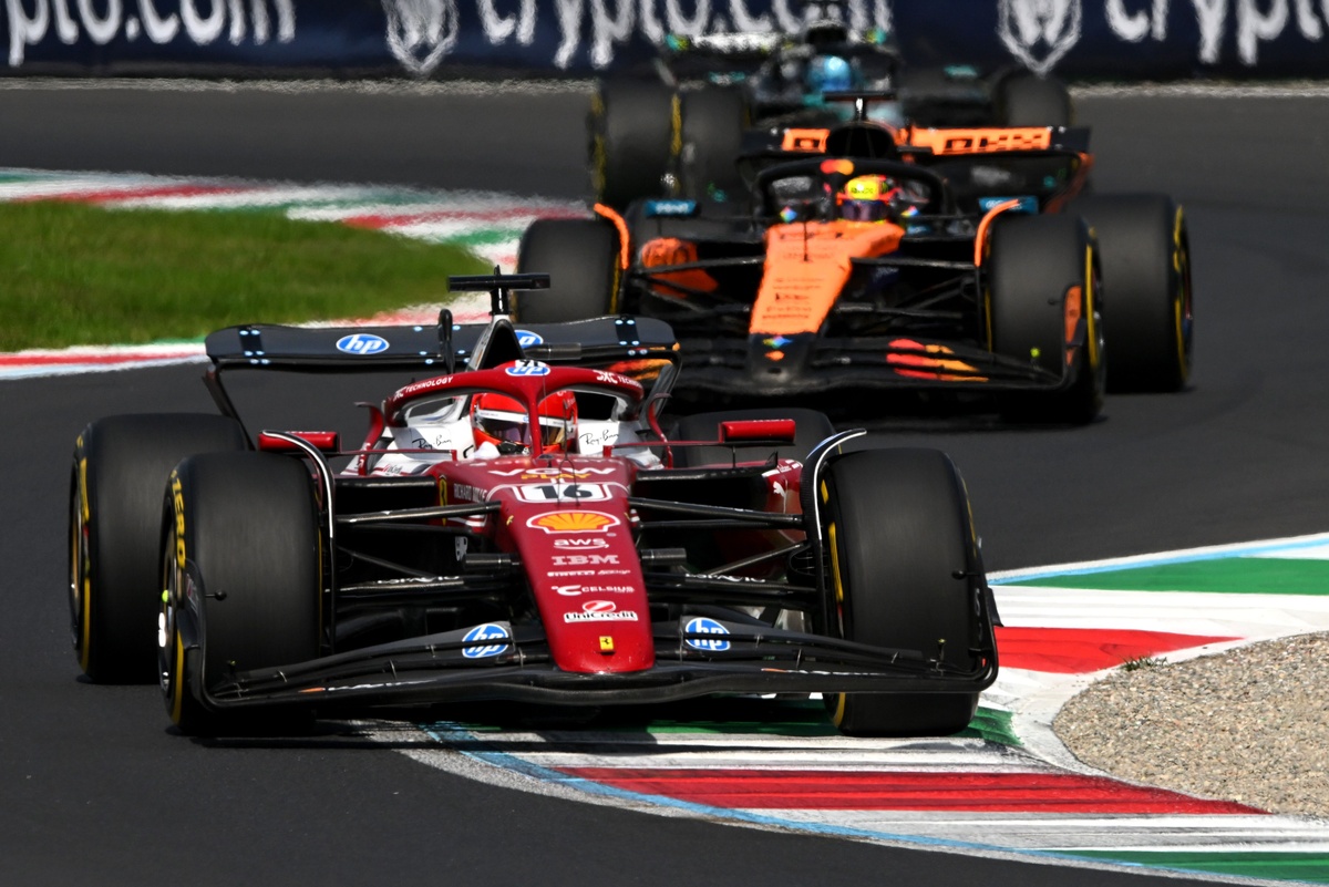 F1: Bom desempenho em simulação de Baku dá esperança à Ferrari
