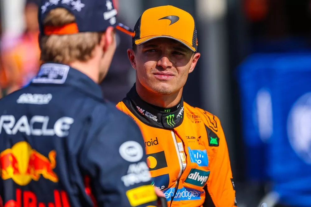 Lando Norris, McLaren, Max Verstappen, Red Bull Racing