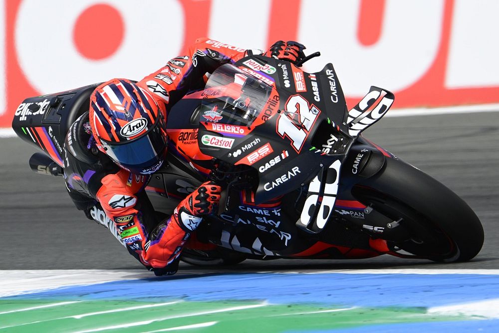 Maverick Vinales, Aprilia Racing Team