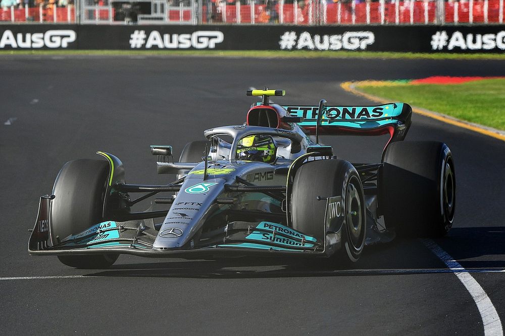 Lewis Hamilton, Mercedes W13