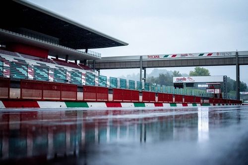 F1: Chuva atrapalha testes de pneus da Pirelli com Red Bull e McLaren em Mugello