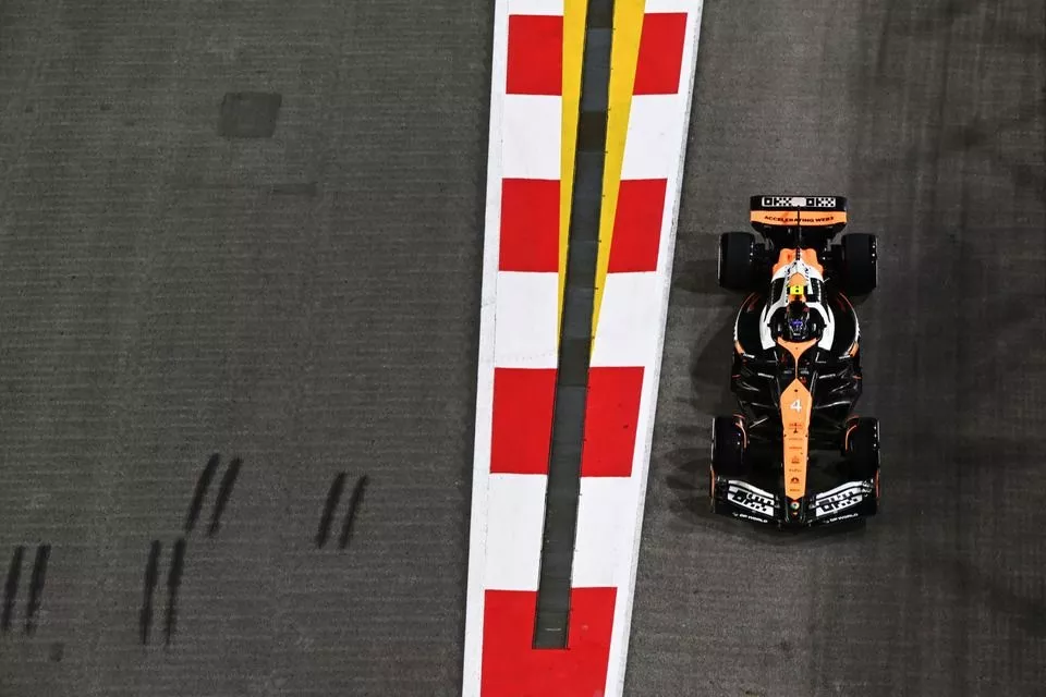Lando Norris, McLaren MCL38 
