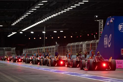 La tecnolog&iacute;a Pit Boost se introducir&aacute; en la F&oacute;rmula E en 2024/25