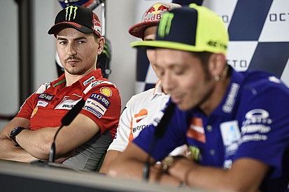 Lorenzo : "Rossi se comporte comme un enfant" face à Márquez