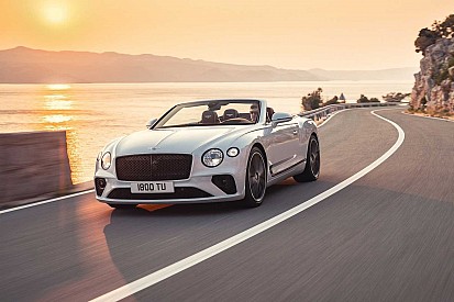 Bentley представив новий кабріолет Continental GT Convertible