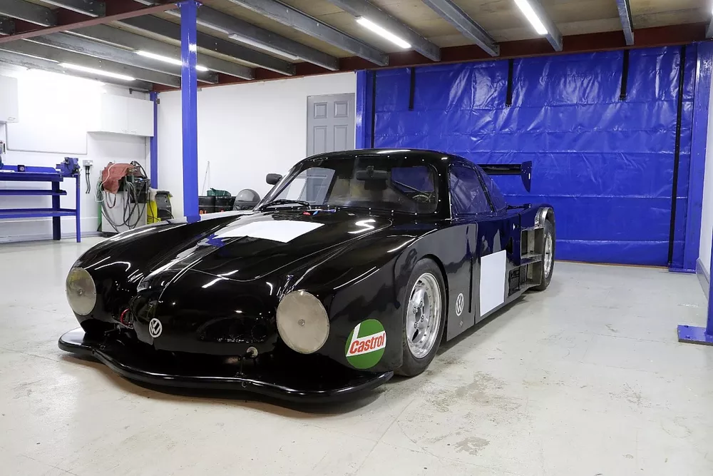 VW Karmann Ghia