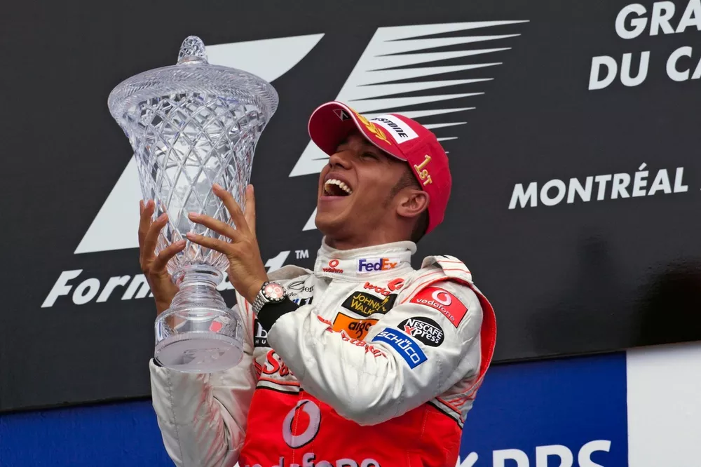 Podium: Winnaar Lewis Hamilton, McLaren