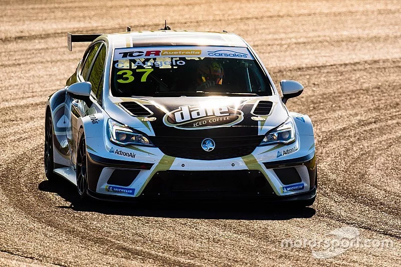 Chelsea Angelo, Kelly Racing Holden Astra TCR