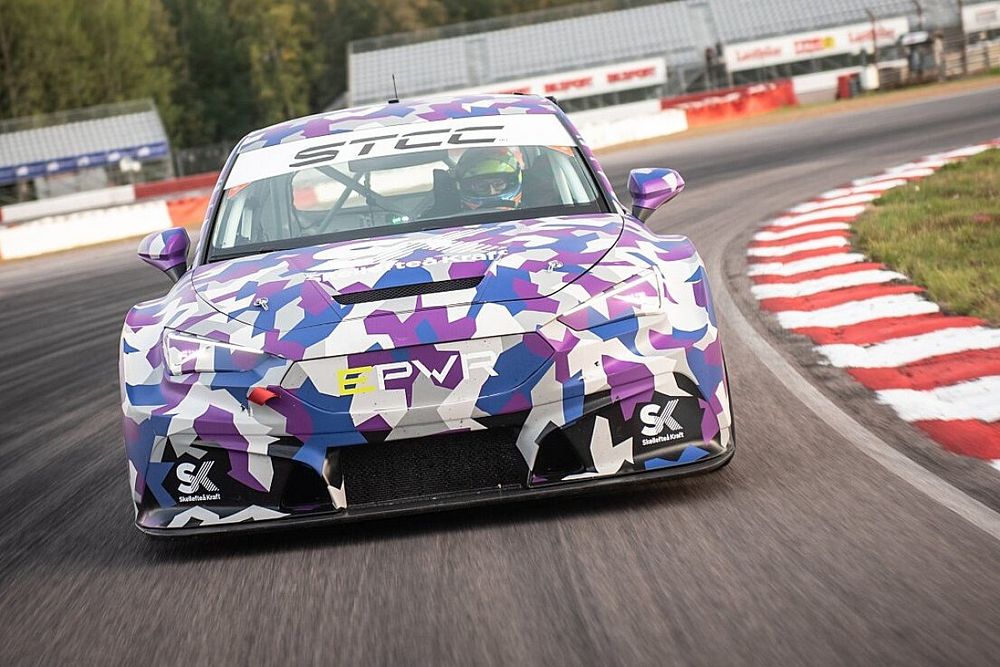 Alexander Sims, STCC's PWR002 prototype