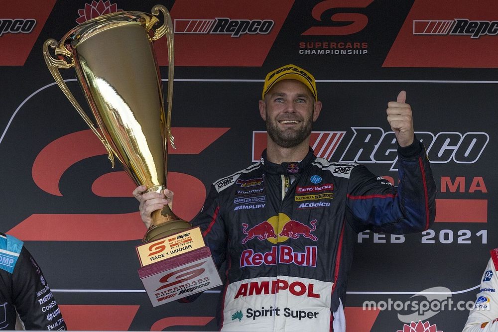 Race winner Shane van Gisbergen, Triple Eight Race Engineering