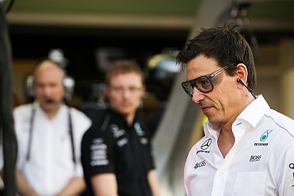 Wolff: 20'den fazla yarış yapmak Formula 1 için iyi değil