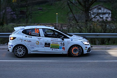 Das Duo Vuistiner-Kummer gewinnt den zweiten Lauf der Clio R3T Alps Trophy