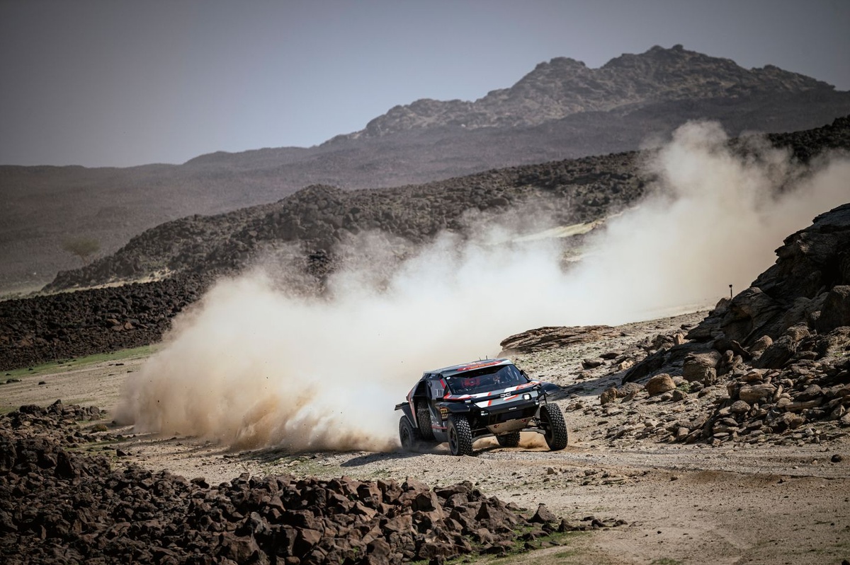 Loeb a mis "un rythme de grand-mère" dans les cailloux