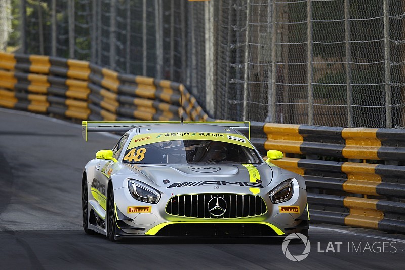 FIA GT World Cup Macau: Mortara wint kwalificatierace na veldslag