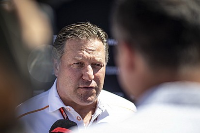 McLaren : Zak Brown évoque sa gestion, Norris et Vandoorne