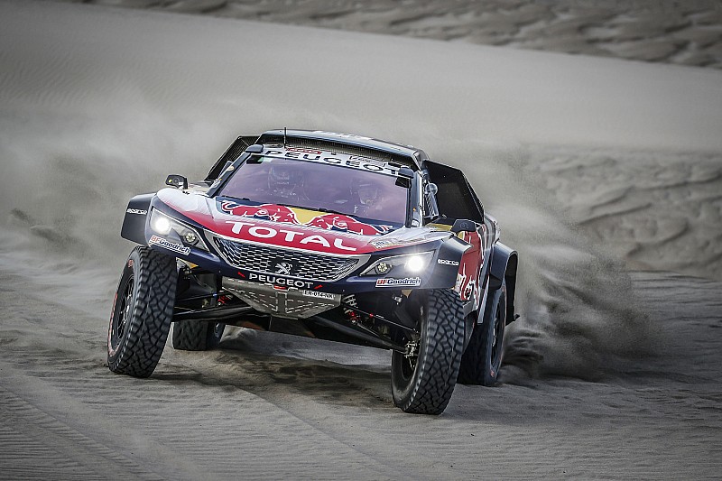 Dakar Stage 6: Sainz raih kemenangan stage pertama