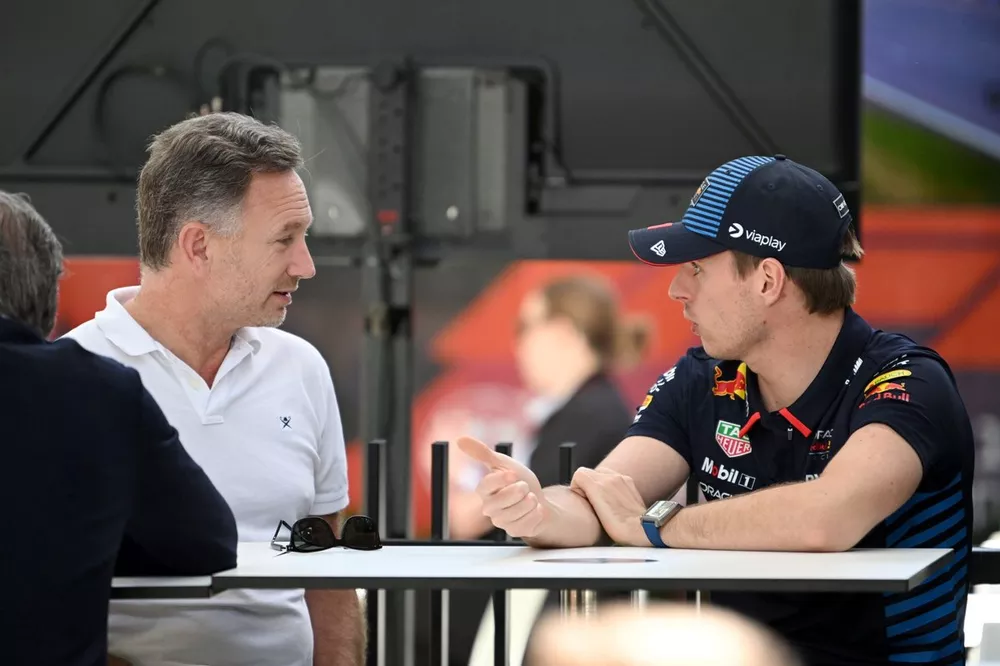Max Verstappen, Red Bull Racing, Christian Horner, Team Principal, Red Bull Racing