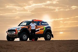 Laia Sanz se suma al X-raid Mini para su primer Dakar en coches