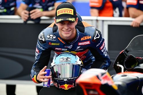 Moto3: Valentín Perrone es segundo a 18 milésimas de la victoria en Hungría