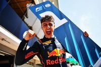 F1: Piloto prodígio da Red Bull faz teste privado para assumir carro de Lawson