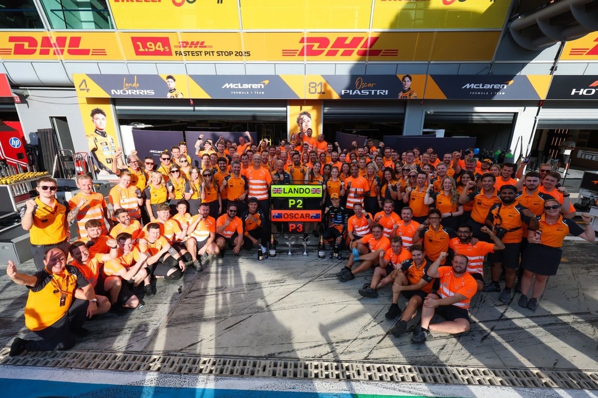 How can McLaren clinch the F1 teams' title at upcoming Azerbaijan GP?