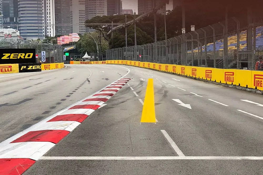 Piano de la curva 7, Singapur
