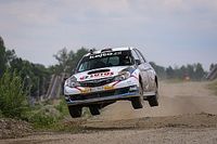 Kajetanowicz buduje formę